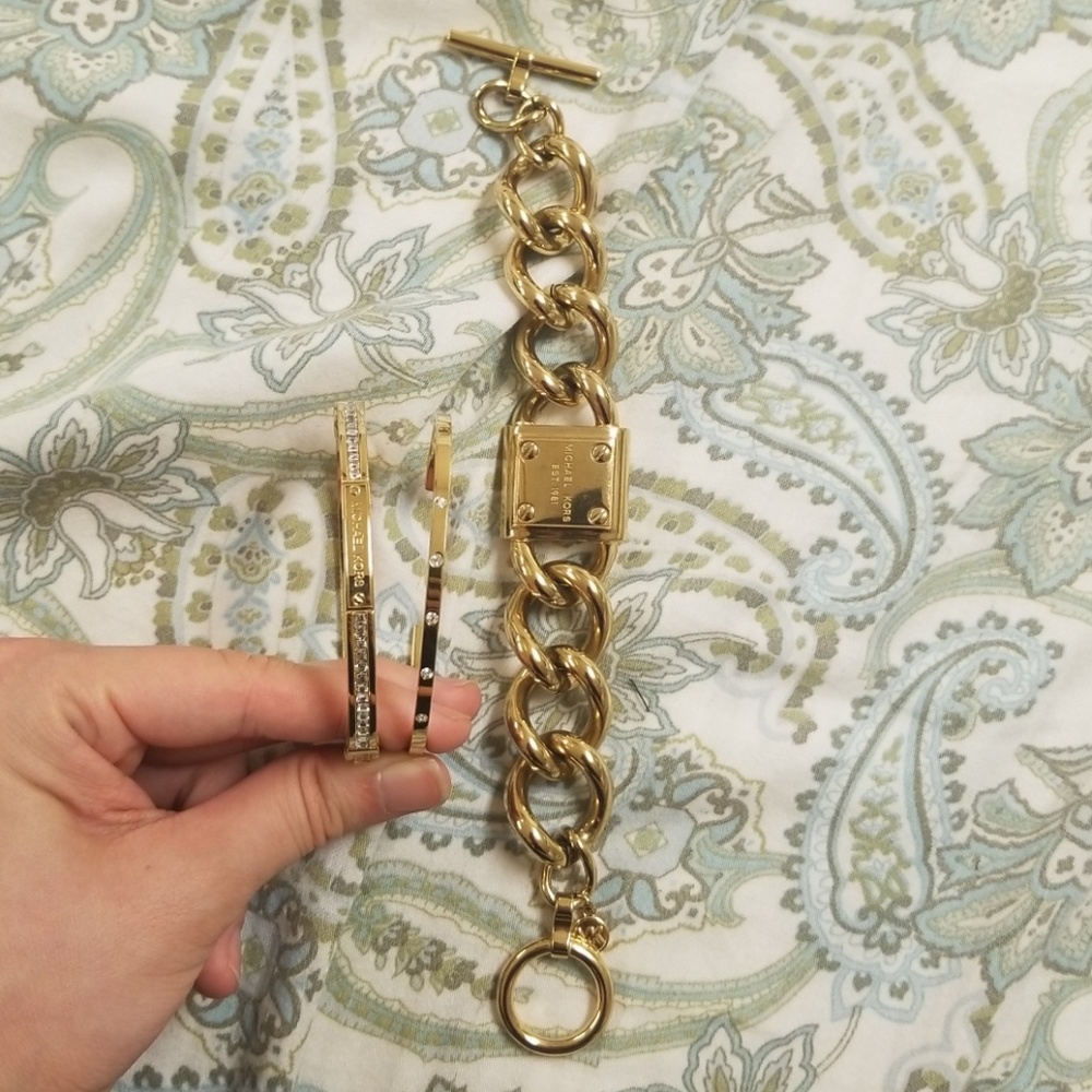 Michael Kors Toggle Bracelet and Bangles